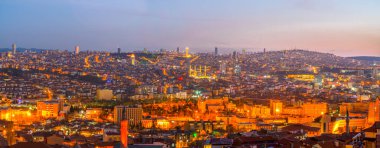 Ankara / Türkiye-09 Mart 2019: Kocatepe Camisi ve Atakule ile Panoramik Ankara görüşü