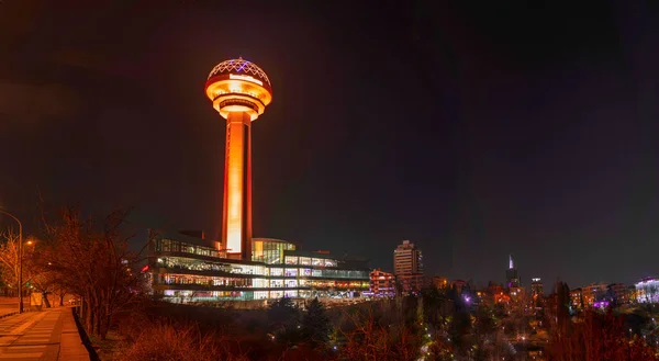 Ankara Turcja Marca 2019 Wieża Atakule Centrum Handlowym Atakule Wieczorem — Zdjęcie stockowe