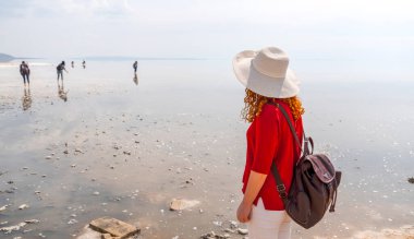 Salt Lake (Türkçe: Tuz Golu), Türkiye 'nin en büyük ikinci gölüdür..