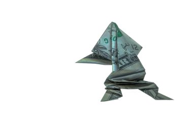 Para origami kurbağası beyaz arka planda izole edilmiş. Dolar kavramı veya enflasyon veya döviz kurunun artması veya artması