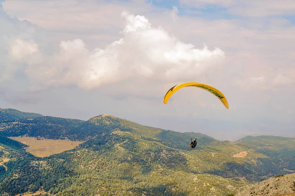 Fethiye Mugla Turkije Augustus 2018 Paraglider Vliegt Vlak Sprong Babadag — Stockfoto