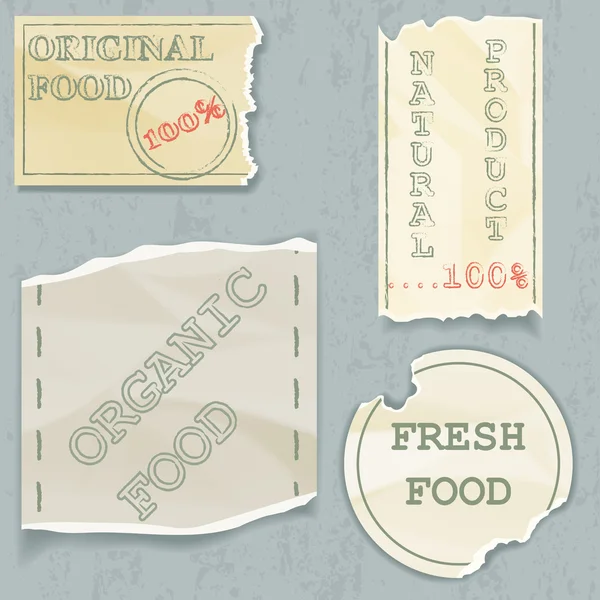 Labels van natuurlijke voeding op restjes van het oud papier. vectorillustratie — Stockvector