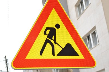 roadworks işareti