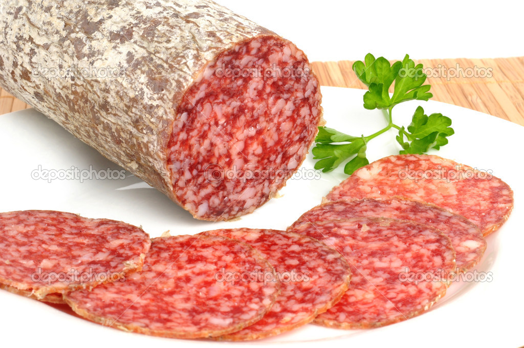 salami Húngaro en un estudio de disparo — Fotos de Stock © pejo 12639126 salami Húngaro en un estudio de disparo — Fotos de Stock © pejo 12639126