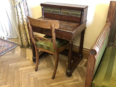 Sophia Vorontsova 'nın tuvalet masası. Vorontsov Sarayı. Alupka. Kırım Yarımadası.