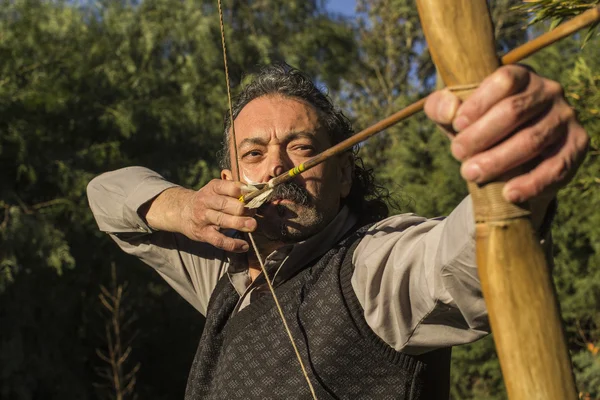 Archer Aiming with Bow and Arrow — Stock Photo, Image