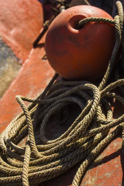 Bóia em close-up no velho navio de pesca Imagem De Stock