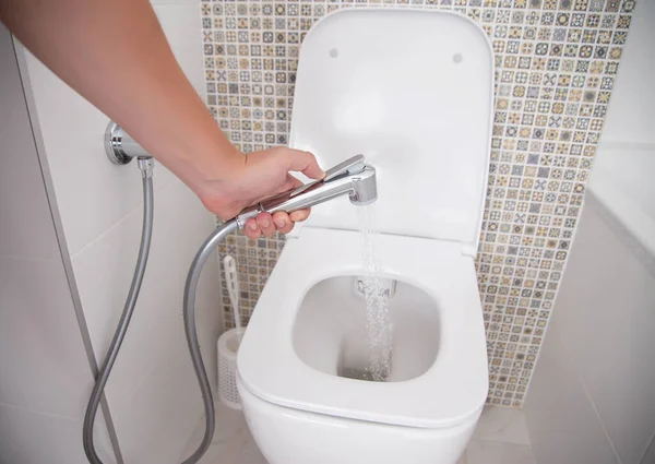 Toilet Hygienic Shower Washing External Genitals Hand Holding Hygienic Shower — Stock Photo, Image