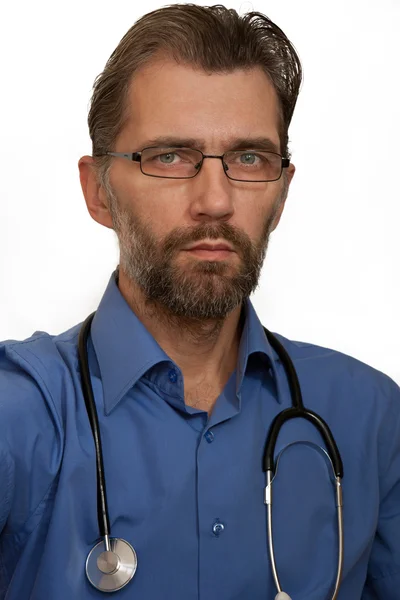 Porträtt av läkare med stetoskop — Stockfoto