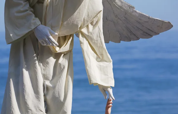 Animador com asas de anjo — Fotografia de Stock