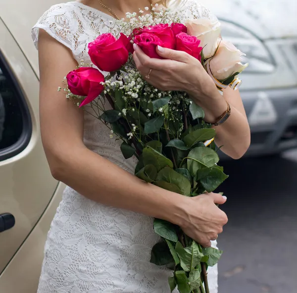 Bride Dress Bouquet Flowers Her Hands — Stock Photo, Image