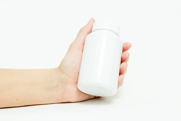 Große Medizinische Flasche Der Hand Nahaufnahme Auf Weißem Hintergrund — Stockfoto