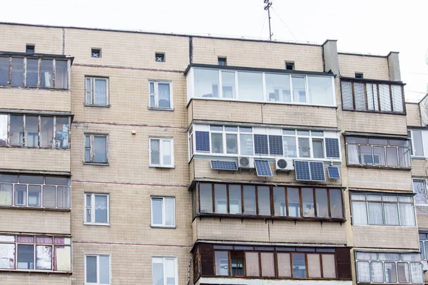 Paneles Solares Balcón Una Casa Kiev —  Fotos de Stock