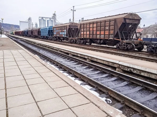 Vagões Com Grãos Ferrovia Oeste Ucrânia Ajuda Aos Refugiados Leste — Fotografia de Stock