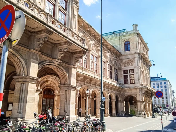 Old Streets Vienna Spring 2022 — стокове фото