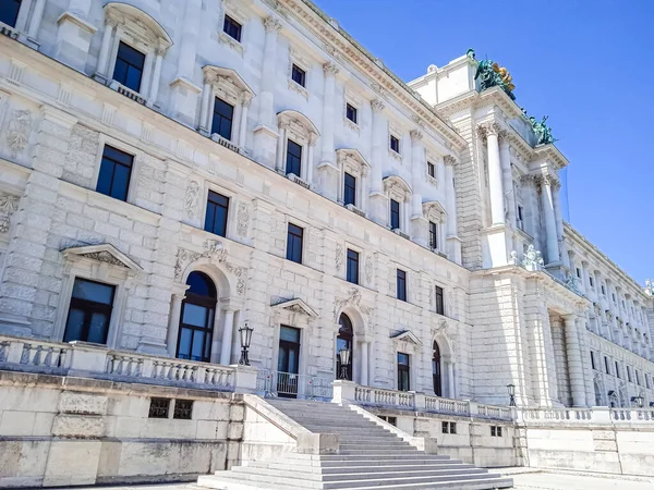 Baharda Viyana Daki Hofburg Sarayı — Stok fotoğraf