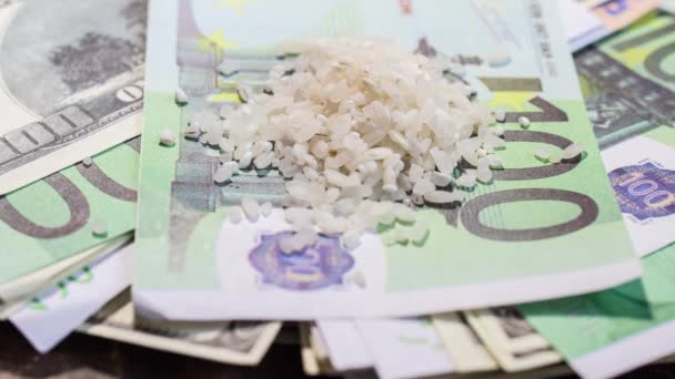 Reis Auf Banknoten Der Anstieg Der Lebensmittelpreise Der Ukraine Aufgrund — Stockvideo