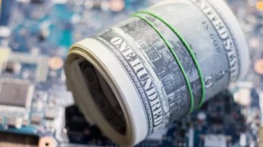 Ana kartta para banknotları var. Ukrayna 'daki savaş nedeniyle fiyatlarda artış