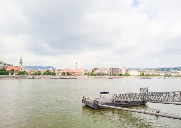 Danube Embankment Hungary Budapest —  Fotos de Stock