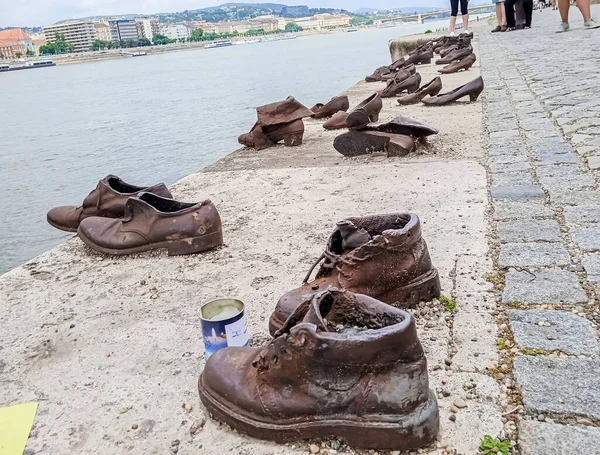 Scarpe Sul Danubio Memoriale Budapest Memoria Delle Vittime Del Nazismo — Foto Stock