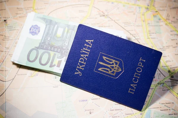 Ukrainian Passport Banknotes Lies Map Departure Refugees Due War Ukraine — Stock Photo, Image