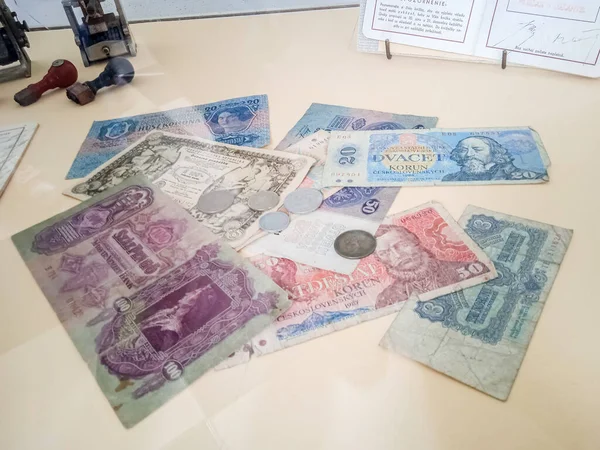 Banknoten Und Münzen Einem Museum Der Slowakei — Stockfoto