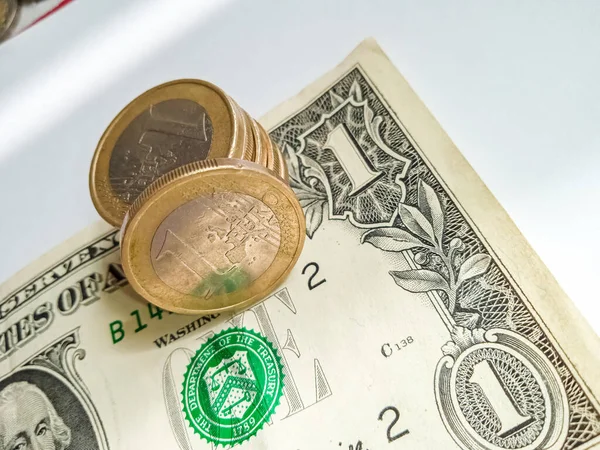 Coins Banknotes Close Changes Exchange Rate Due War Ukraine — Fotografia de Stock