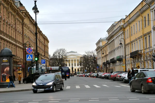 Szentpétervár az Orosz Múzeum út — Stock Fotó