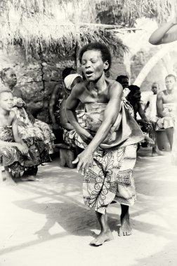 togo dansları çok kadın konsantre