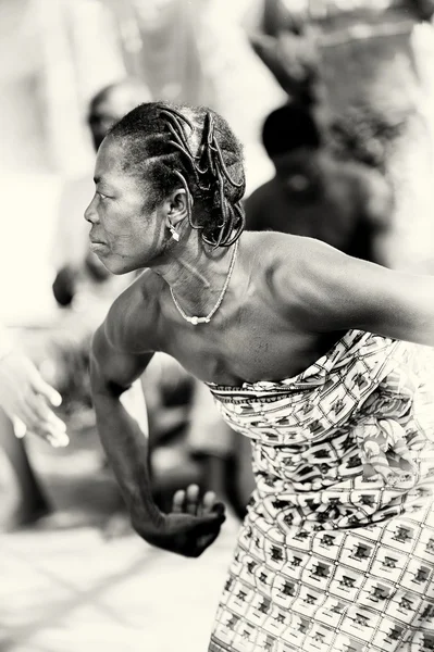Togo yerel danslar
