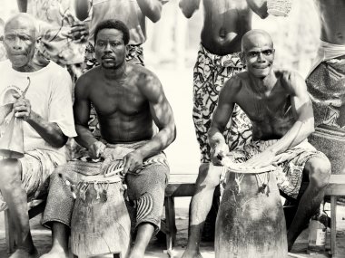 Tamboristas from Togo. Drummers from Togo clipart