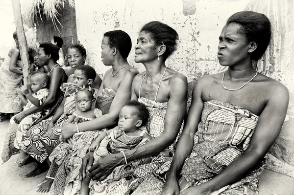 Togo ve bebeklerini anne — Stok fotoğraf