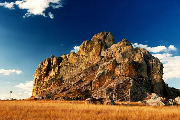 Typische aard van Madagaskar, prachtige berg — Stockfoto