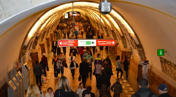 Metropolitana di San Pietroburgo dall'interno — Foto Stock