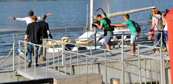 Filmning av avsnittet om tre ryska illusionist bröderna safronov — Stockfoto