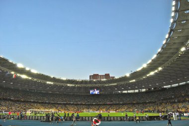 Ukrayna euro 2012 İtalya ile İngiltere'de kiev futbol maçtan önce Milli Olimpiyat Stadı