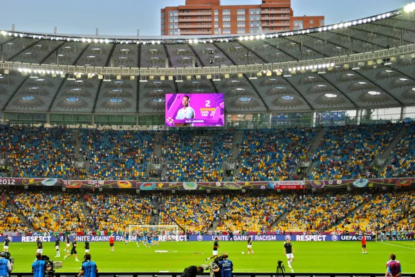 Estadio Olímpico Nacional de Ucrania antes del partido de fútbol de EURO 2012 Italia contra Inglaterra en Kiev —  Fotos de Stock