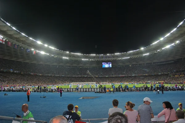 Estadio Olímpico Nacional de Ucrania durante el partido de fútbol de EURO 2012 Italia contra Inglaterra en Kiev —  Fotos de Stock