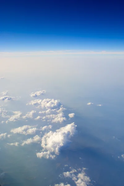 Bella composizione di nuvole nel cielo — Foto Stock