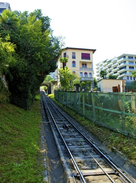 鉄道が上がる — ストック写真