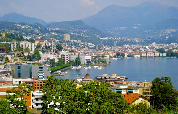 Widok miasta lugano, Szwajcaria — Zdjęcie stockowe