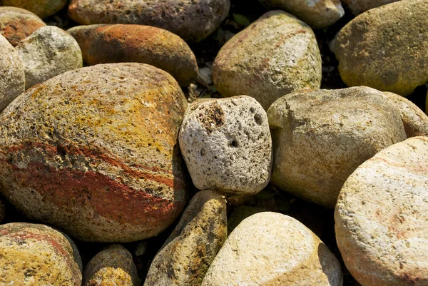 Textur von Steinen auf der Sonne — Stockfoto