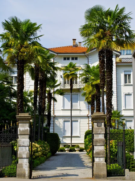 Palacio en Suiza — Foto de Stock