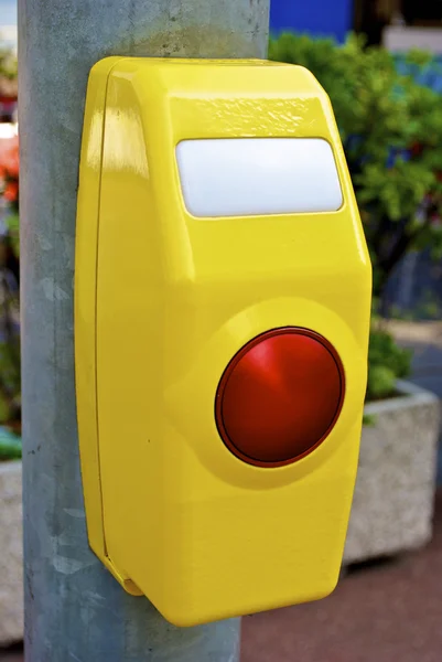 Device for street crossing — Stock Photo, Image