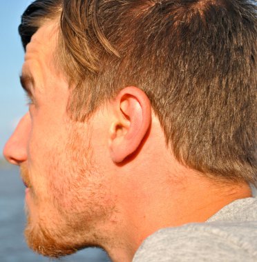 genç adam