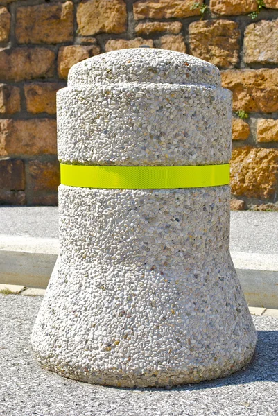 Stone with a yellow strip — Stock Photo, Image