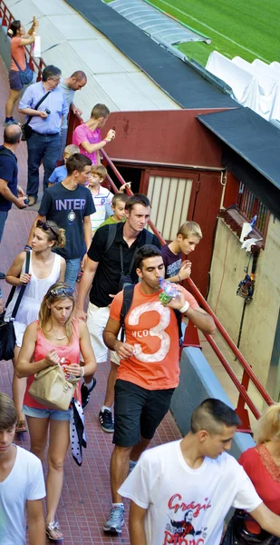 Walk away from the football soccer stadium — Stock Photo, Image