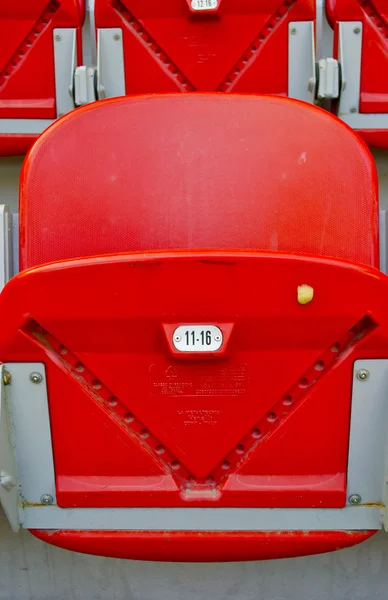 Assentos do estádio de futebol — Fotografia de Stock