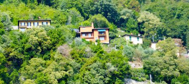 tepe üzerinde şehir