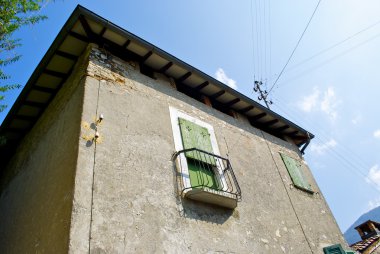 gandria, İsviçre dağ tepe yer şehrin güzel orijinal evi aradı